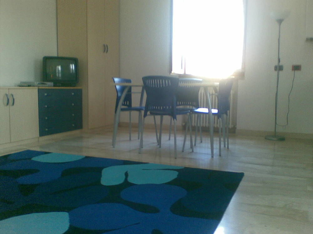 Residence La Vecchia Reggio Reggio Emilia Bagian luar foto